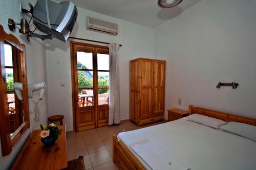 Athina Apartments Room Type - Apartment with Terrace