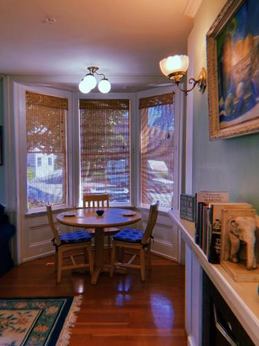 Santa Cruz Hostel in ซานตา ครูส (CA)