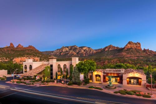 Best Western Plus Arroyo Roble Hotel & Creekside Villas - Sedona