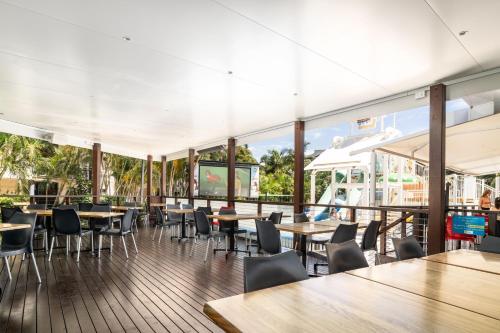 Restoran, Turtle Beach Resort in Mermaid plaža