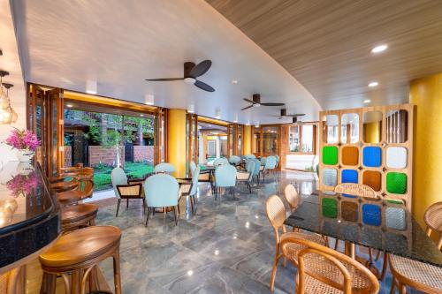 At Gate Thaphae Hotel - 레스토랑