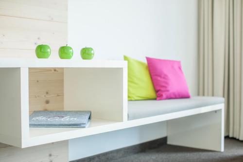 1 twin bed