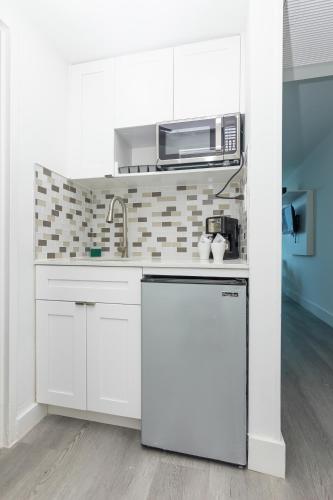 Girasole Design Suites.