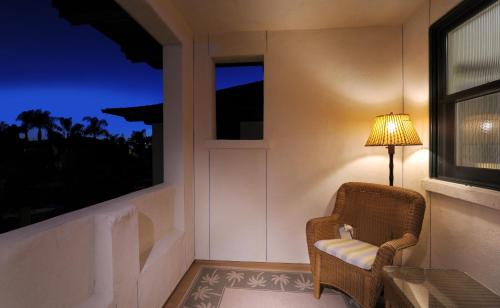 Létesítmények, 1906 Lodge in Coronado (Kalifornia)