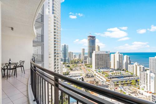 Chevron Renaissance – 2 Bedroom Ocean View — Q Stay