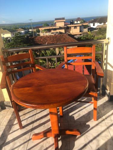 PHYLLEN HOTEL in Tanga