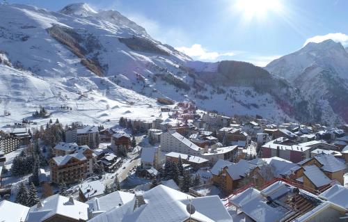 Odalys Chalet Chambertin Lodge Les Deux Alpes