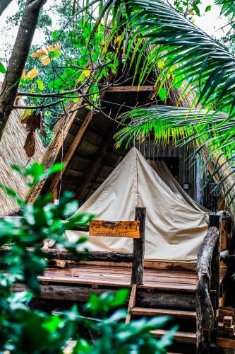 Mondulkiri Pizza Bungalows