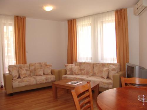 Apart Hotel Kasandra - image 5