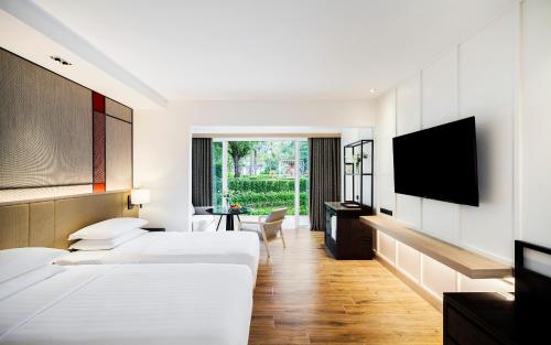 room detail thumbnail 1