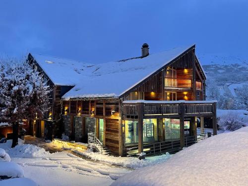 Hôtel Neste de Jade - Hôtel - Saint-Lary-Soulan