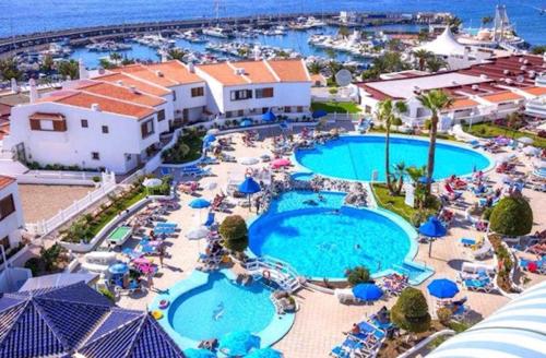 Club Atlantis studio 54 in front line Tenerife