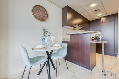 Oceanic Studio at Sky Gardens DIFC by Deluxe Holiday Homes, Dubaj (fotografie 9)
