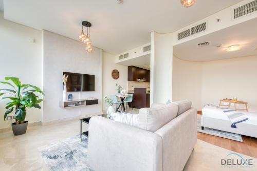 Oceanic Studio at Sky Gardens DIFC by Deluxe Holiday Homes, Dubaj (fotografie 8)