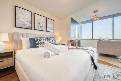 Oceanic Studio at Sky Gardens DIFC by Deluxe Holiday Homes