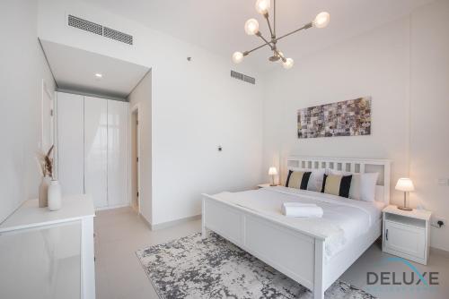Stunning 1BR at Prime Views Meydan by Deluxe Holiday Homes