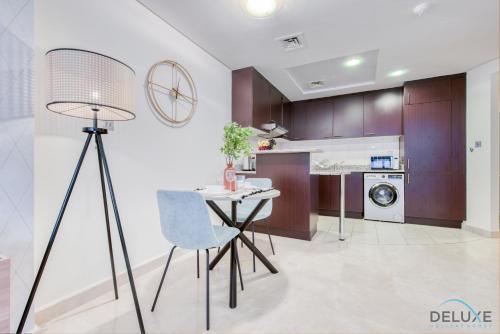 Radiant Studio at Sky Gardens DIFC by Deluxe Holiday Homes, Dubaj (fotografie 9)