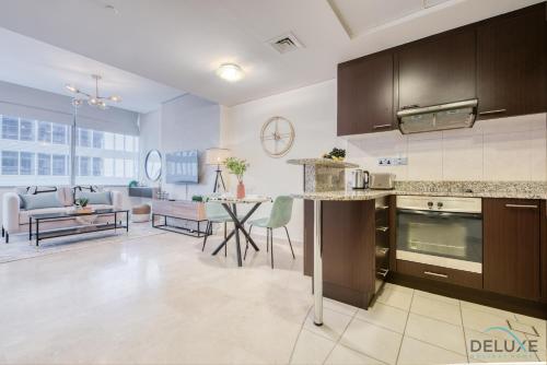 Radiant Studio at Sky Gardens DIFC by Deluxe Holiday Homes, Dubaj (fotografie 10)