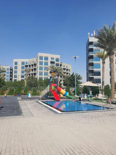 Cozy 1-bedroom apartment in Dubai South with Pool, Dubaj (fotografie 7)