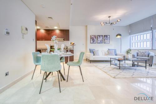 Holiday Rate Chic 1BR with Balcony in Prime Spot BY Deluxe Holiday Homes, Dubaj (fotografie 10)