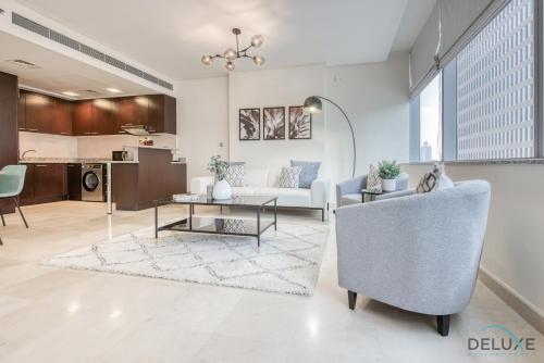 Holiday Rate Chic 1BR with Balcony in Prime Spot BY Deluxe Holiday Homes, Dubaj (fotografie 6)