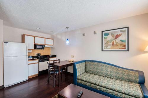 Mainstay Suites Frederick