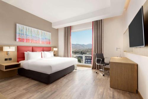 Ramada Encore by Wyndham Muscat Al-Ghubra, Mascate (foto 7)