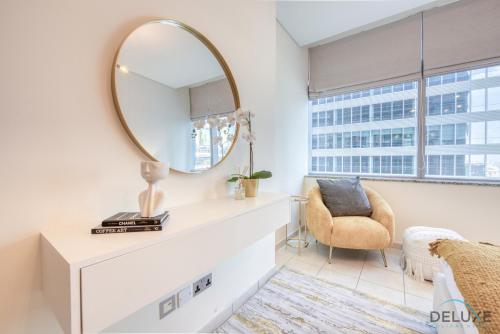 Tranquil 1BR at Sky Gardens DIFC by Deluxe Holiday Homes