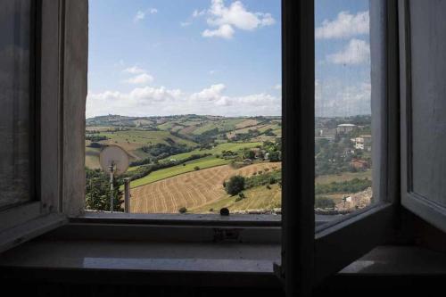  LA CASA DE MARIOvicino a porta da sole, Pension in Monte San Pietrangeli bei Magliano di Tenna