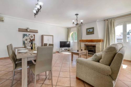 Villa Alaska - Plusholidays - image 13