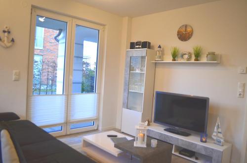 One-Bedroom Apartment with Terrace image 7