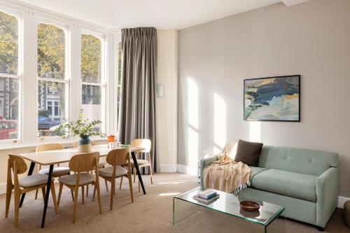 SACO Cardiff - image 12