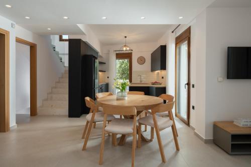 Facilities, De Light Boutique Villas I II & III - close to Rethymno, by ThinkVilla in Nikiforos Fokas