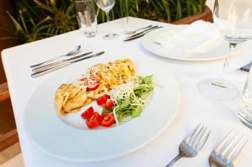 Spirit Of The Knights Boutique Hotel - image 5