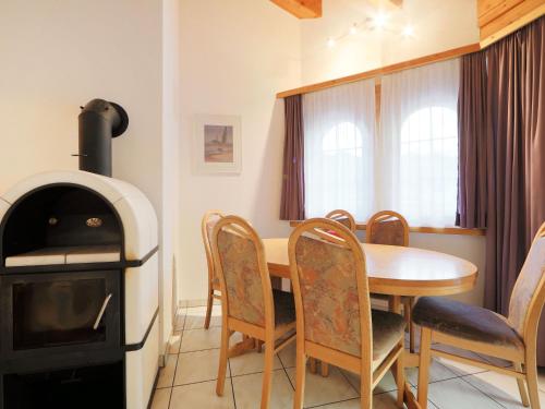 Apartment Les Violettes-2 by Interhome, Zermatt (fotografie 8)