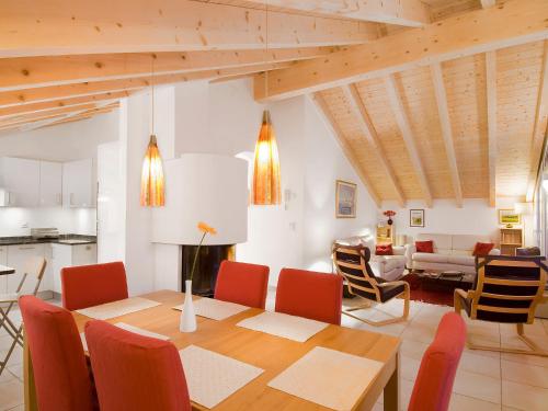 Apartment Aquila by Interhome, Zermatt (photo 2)