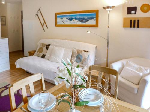  Apartment Les Choucas B by Interhome in Vermala