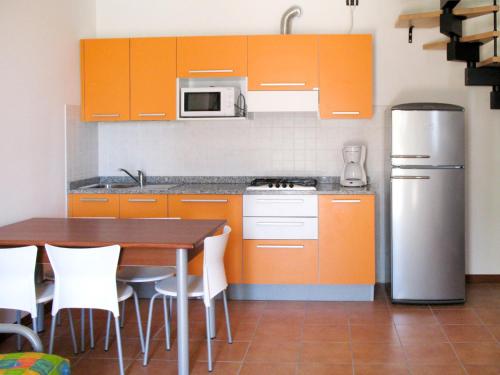  Holiday Home La Quercia-Le Farnie - CAO423 by Interhome in La Fagiana