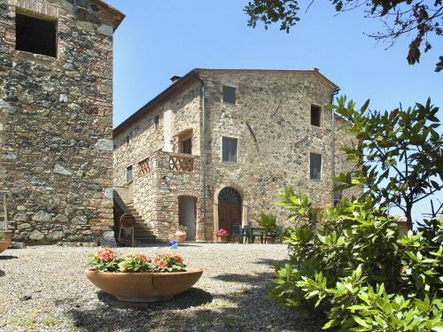  Apartment Borgo Cerbaiola-1 by Interhome in Casa Montacuto