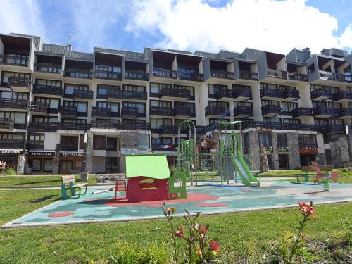 Apartment Neige d'or-2 by Interhome in Tignes