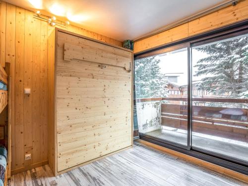 Apartment Burons R05 by Interhome in Les Menuires