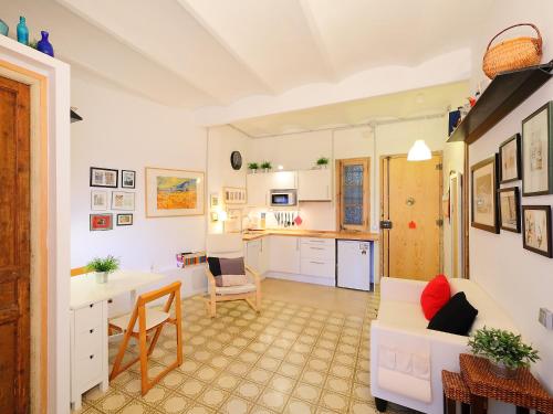 Apartment Eixample Dret Valencia - Cartagena by Interhome, Barcelona (Foto 2)
