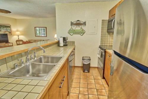 Kauai Beach Villas C-3 - image 12