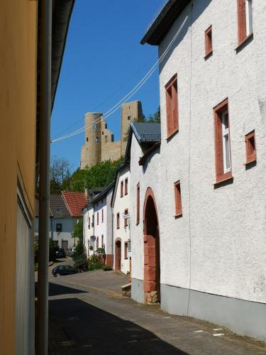 Mooi ruim appartement in antieke stadsboerderij in Schonecken