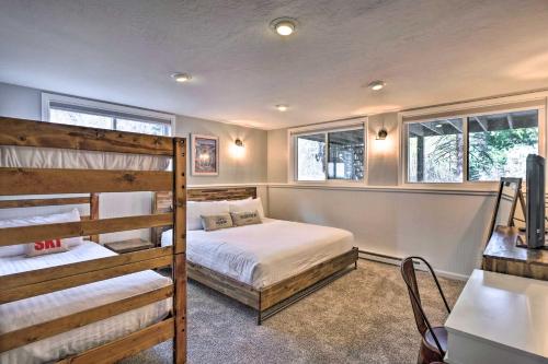 Pristine Breck Townhouse with Sauna Deck and Fire Pit - image 5