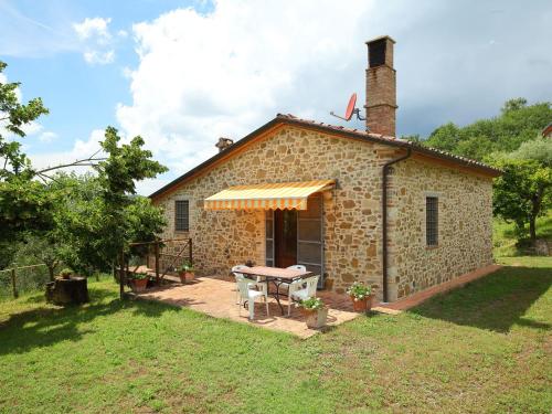  Holiday Home Ca´ di Bacco-1 by Interhome, Pension in Nestore