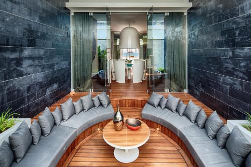Three-Bedroom Villa image 10