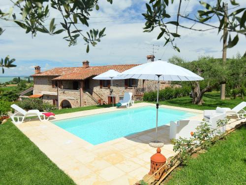 Holiday Home Trasimeno link by Interhome