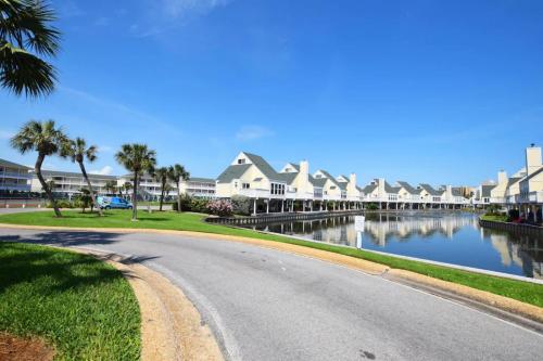 Sandpiper Cove by Panhandle Getaways - image 20