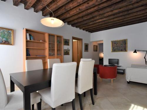 Apartment Casanas-2 by Interhome, Benátky (fotografie 10)